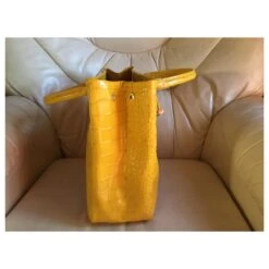 Longchamp SAC JAUNE ROSEAU EN CUIR DE VEAU FRAPPÉ CROCO 13 Longchamp SAC JAUNE ROSEAU EN CUIR DE VEAU FRAPPÉ CROCO -Style Mix Soldes 259852 5