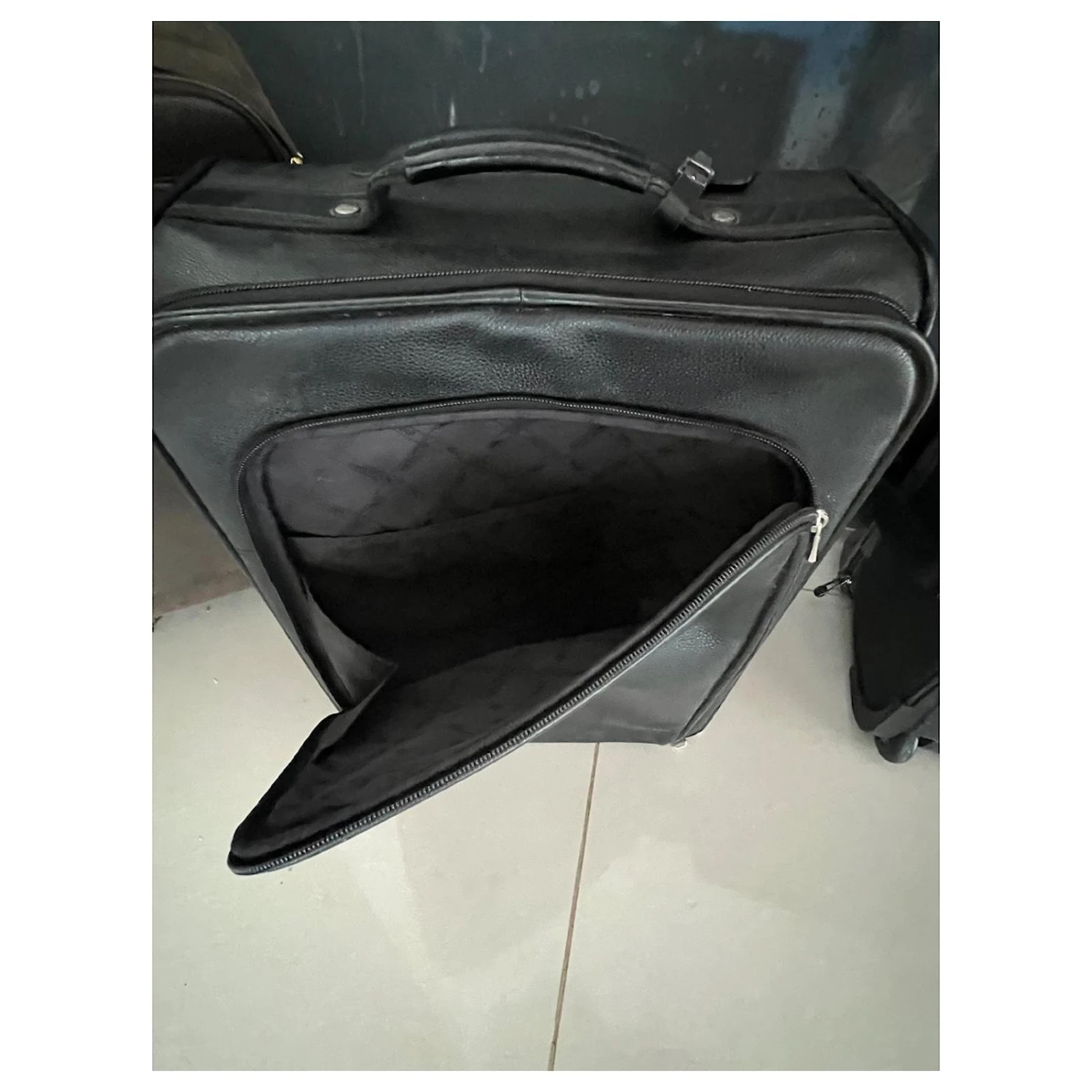 Longchamp Sac De Voyage Noir 4 Longchamp Sac De Voyage Noir – Image 2